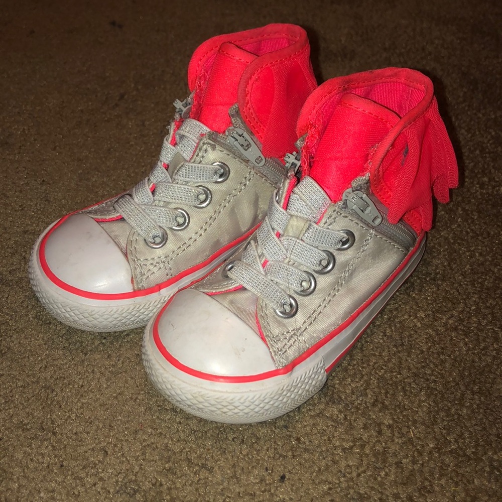 Ivory Converse with Hot Pink Detail 🎀
